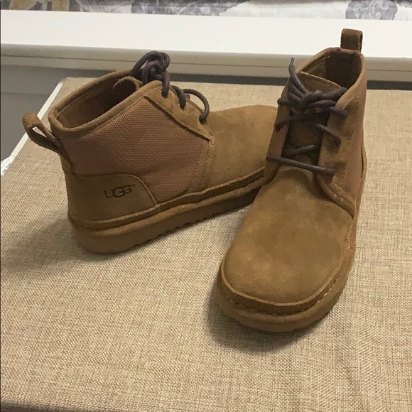 Kid UGG Boots - Boys - Picture 1 of 6
